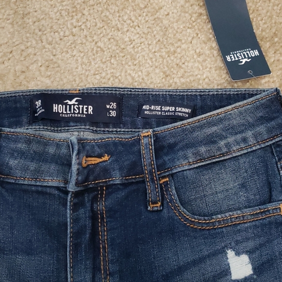 NWT Hollister Semi Ripped Jeans - Picture 4 of 5